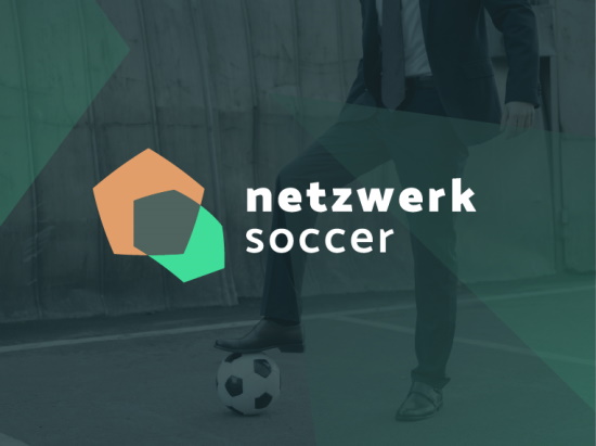 netzwerk soccer landingpage header bild hover mit Logo